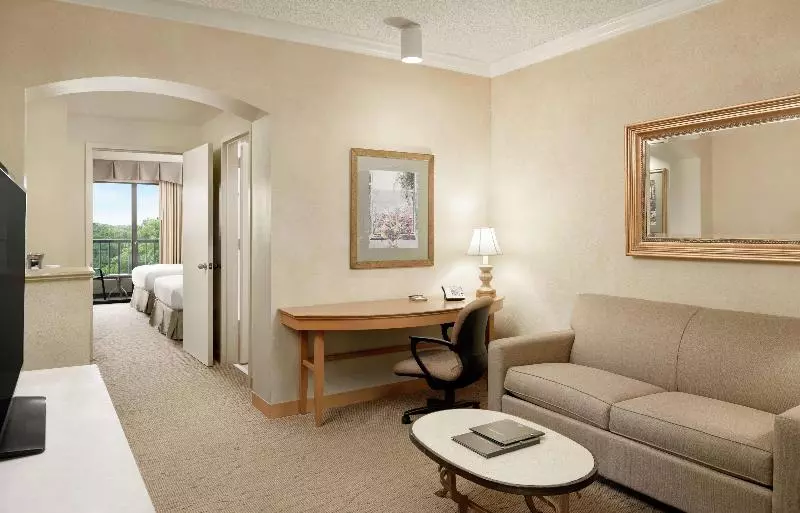 スーペリアースイート, Hilton Boca Raton Suites