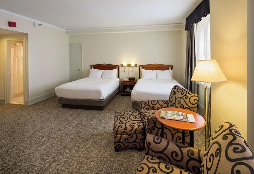 חדר דלוקס, Hilton Cincinnati Netherland Plaza