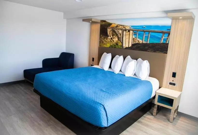 اتاق سوپریور با تخت بزرگ, Pico Rivera Inn And Suites