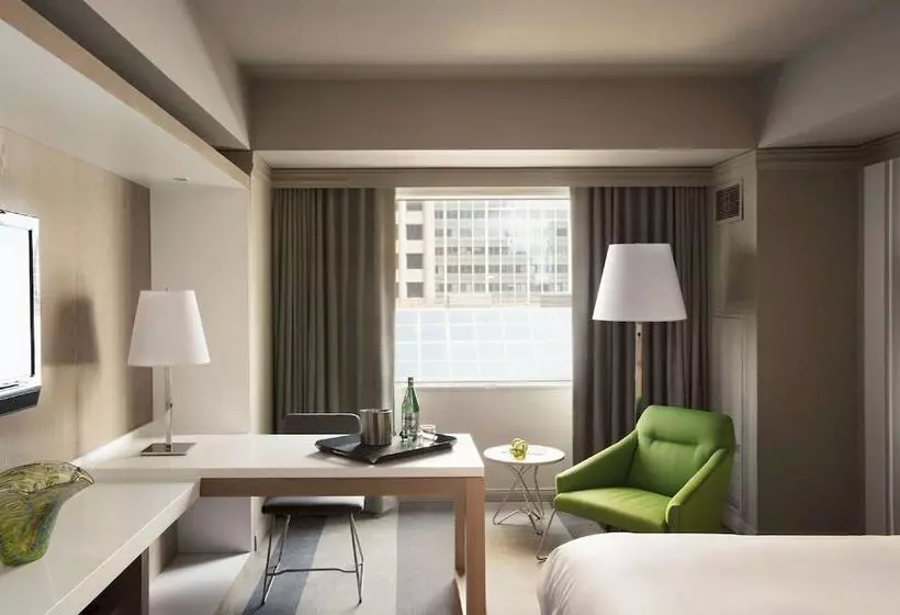 Bisneshuone, The Royal Sonesta Minneapolis Downtown