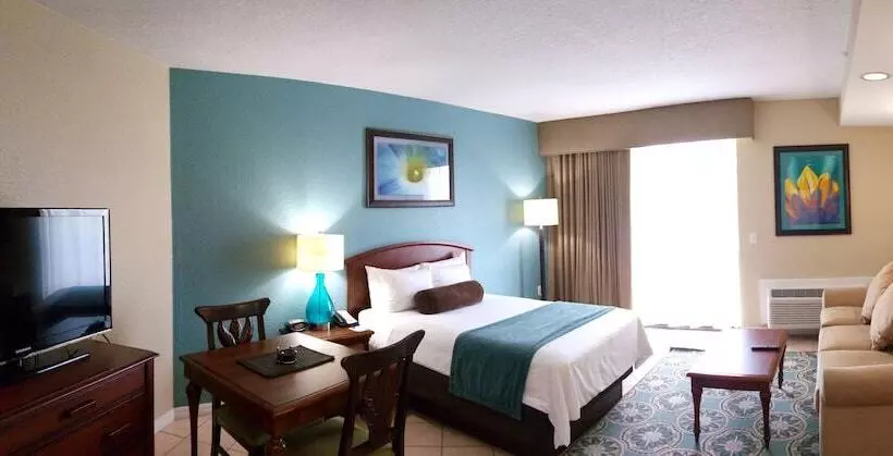 スタンダードスタジオ, Club Wyndham Palm Aire