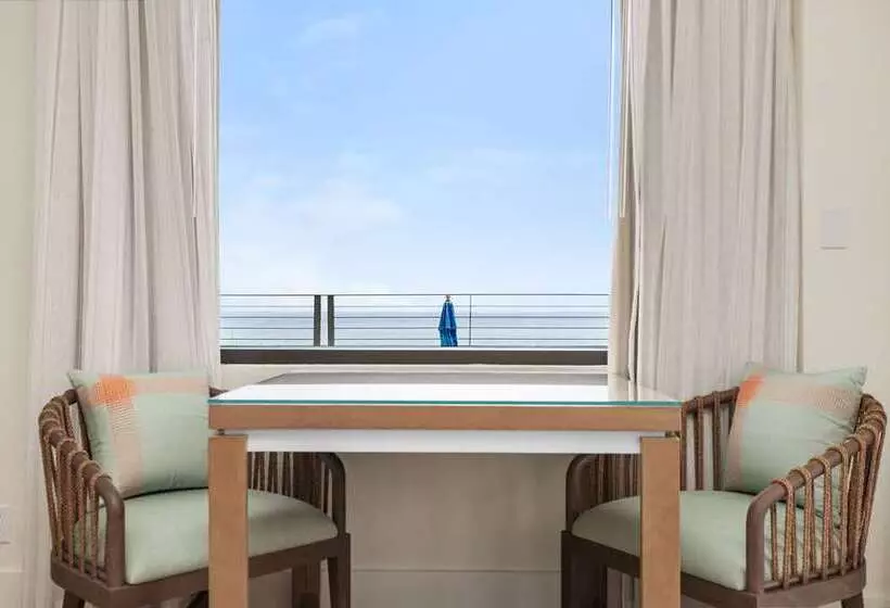 キングサイズベッドのスタンダードルーム, Hilton Sandestin Beach Golf Resort & Spa