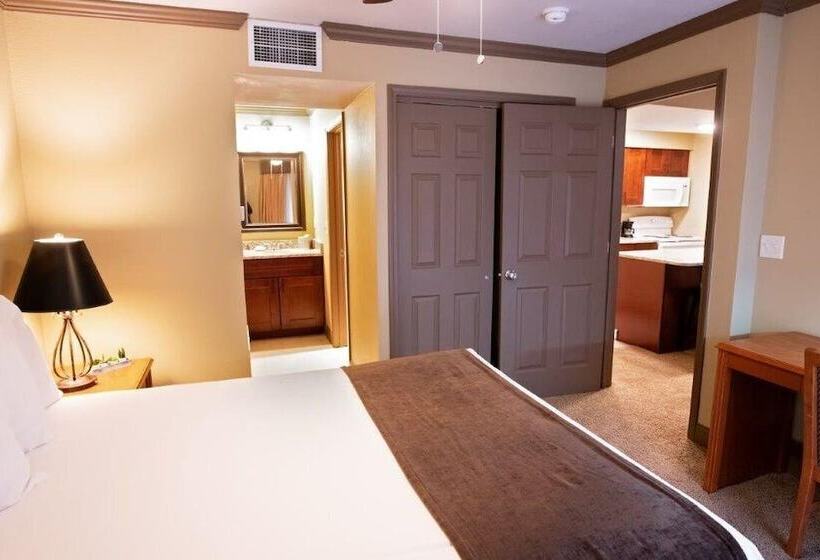 豪华套房, Annabell Gardens