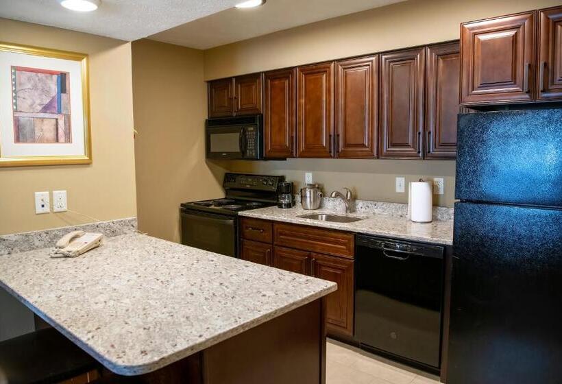 行政房间, Annabell Gardens