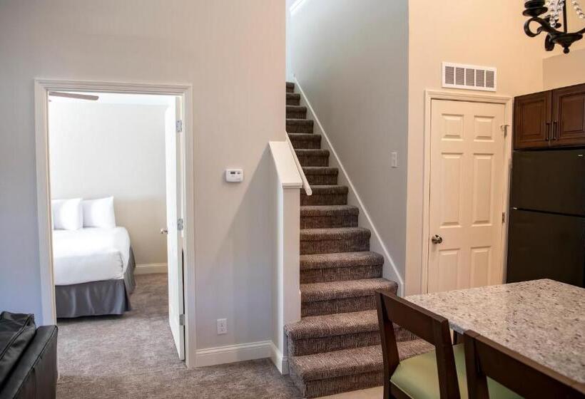 带2个卧室的套房, Annabell Gardens