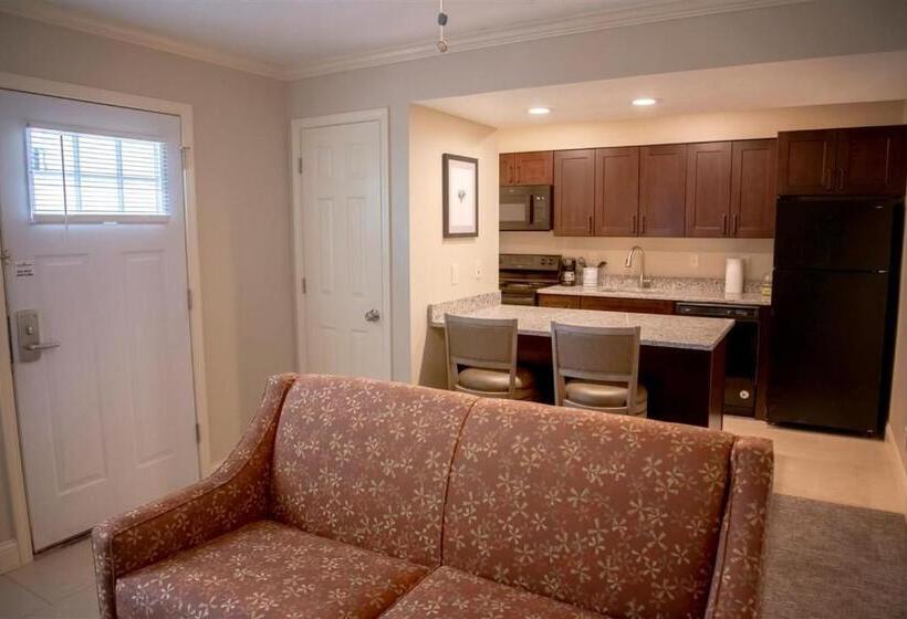 豪华套房, Annabell Gardens