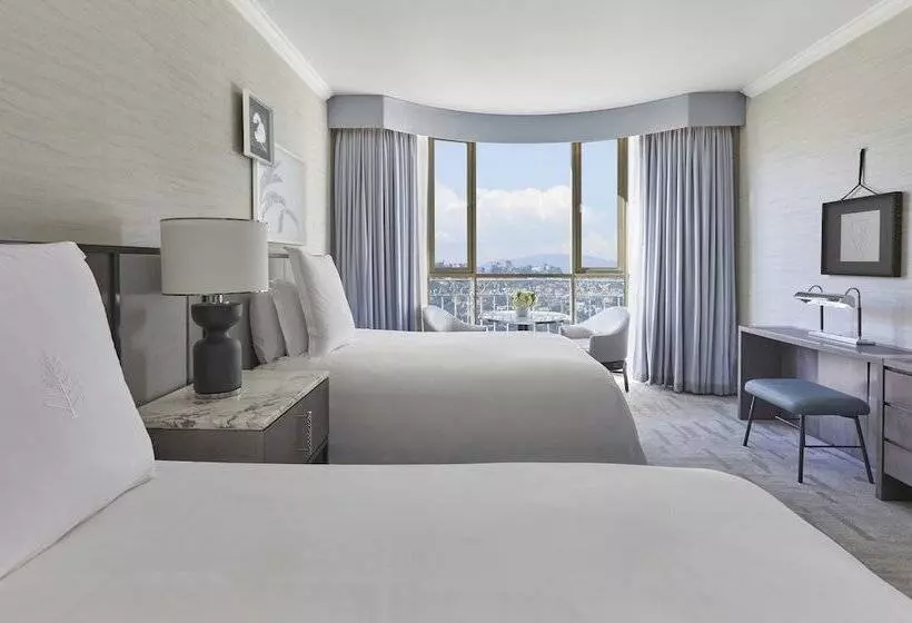 اتاق استاندارد با 2 تخت دوبل, Beverly Wilshire, A Four Seasons