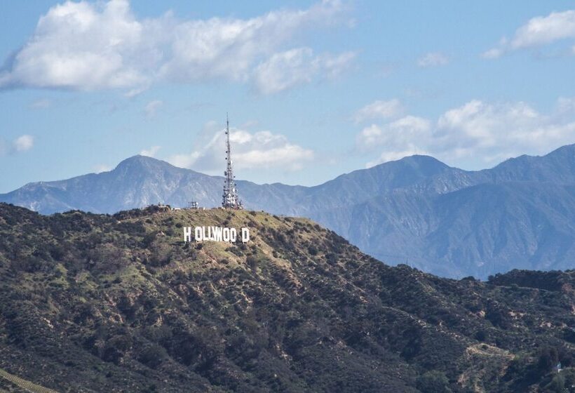 Люкс Вид на Город, Beverly Wilshire, A Four Seasons