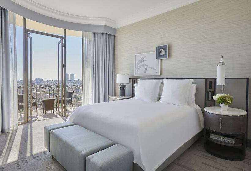 Люкс с Балконом, Beverly Wilshire, A Four Seasons