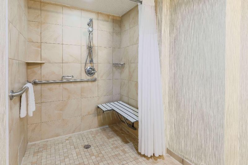 Люкс Адаптированный для Инвалидов, Beverly Wilshire, A Four Seasons