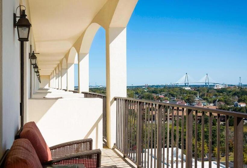 バルコニー付きスタンダードルーム, Charleston Marriott