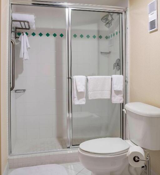 身障者適用キングサイズベッドルーム, Charleston Marriott