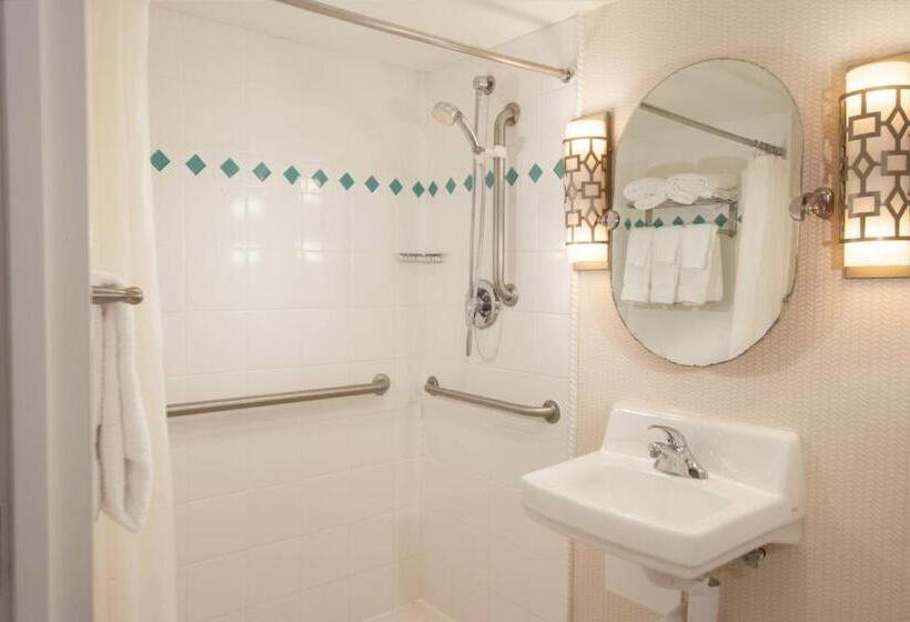 身障者適用スタンダードルーム, Charleston Marriott