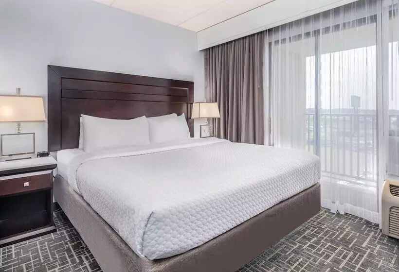سوییت, Crowne Plaza Milwaukee South, An Ihg
