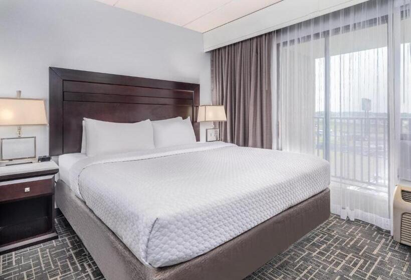 סוויטה, Crowne Plaza Milwaukee South, An Ihg