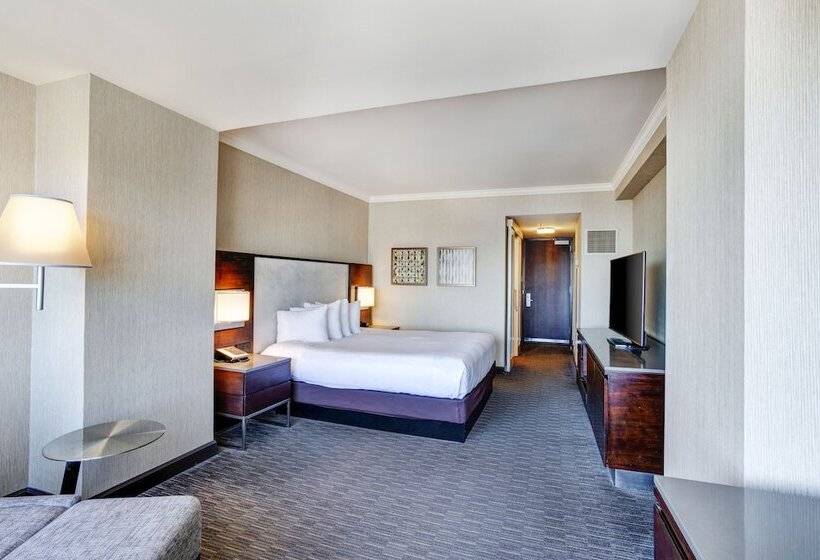 غرفة قياسية سرير مزدوج مطلة على المدينة, Hilton San Francisco Union Square