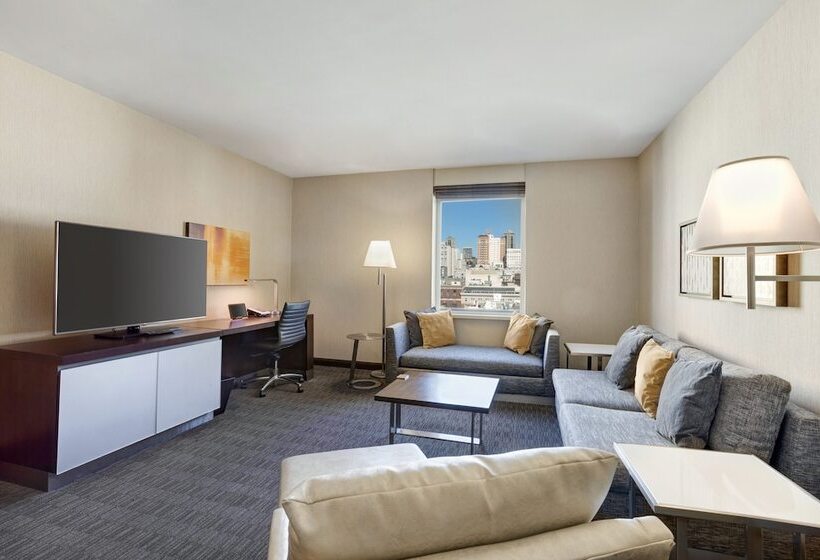 جناح, Hilton San Francisco Union Square