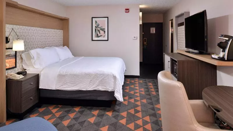 سوئیت برای معلولان, Holiday Inn Great Falls Convention Center, An Ihg