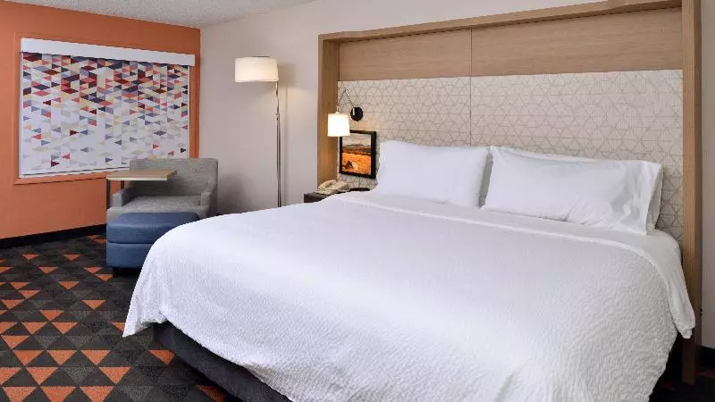 سوئیت برای معلولان, Holiday Inn Great Falls Convention Center, An Ihg