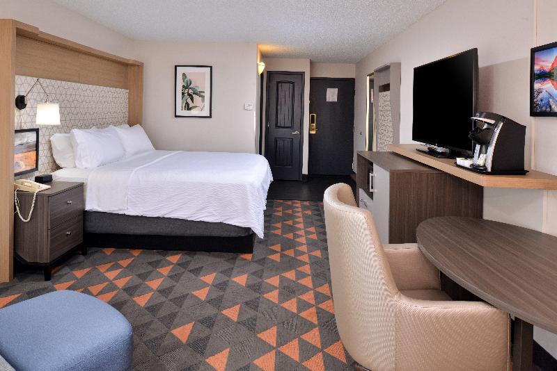 غرفة قياسية سرير كينج لذوى الإحتياجات الخاصة, Holiday Inn Great Falls Convention Center, An Ihg