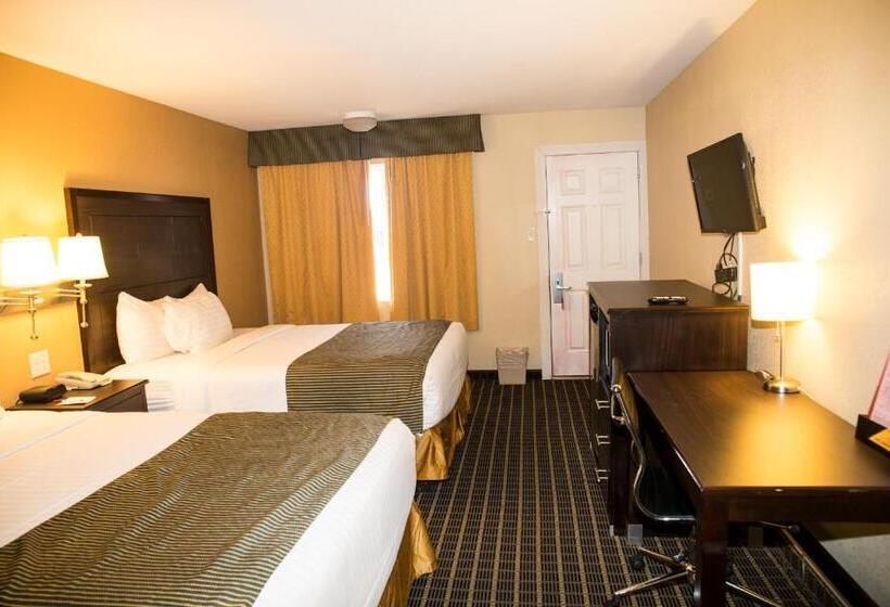 اتاق استاندارد, Ramada By Wyndham Flagstaff East