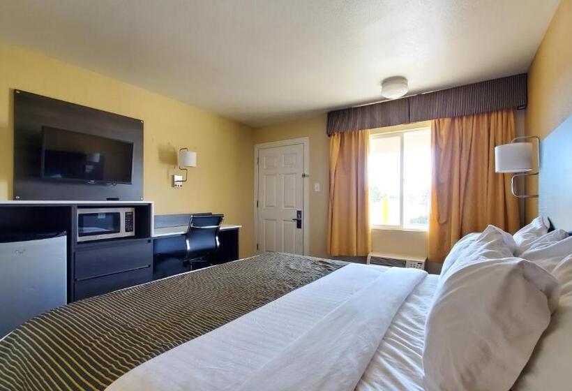 Номер Стандарт Кровать Кинг Адаптированный для Инвалидов, Ramada By Wyndham Flagstaff East