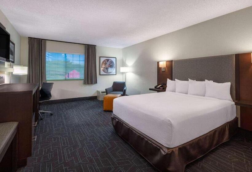 חדר סטנדרט, Ramada By Wyndham Spokane Airport