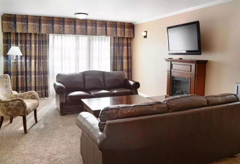 سوئیت 2 خوابه, Ramada By Wyndham Spokane Airport