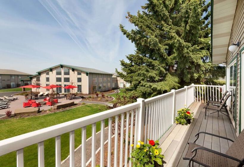 סוויטת 2 חדרי שינה, Ramada By Wyndham Spokane Airport