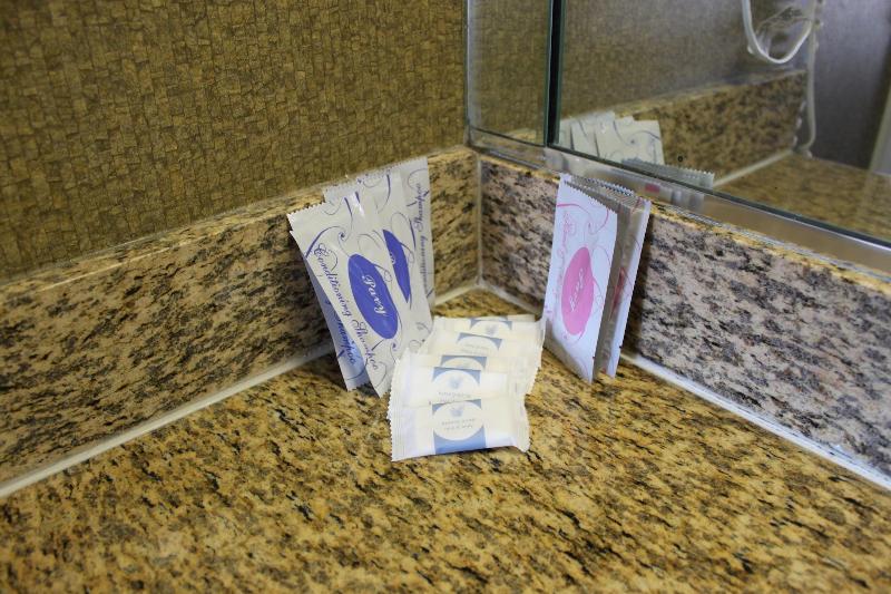 חדר סופריור עם מיטת קינג, Red Roof Inn Florence  Civic Center