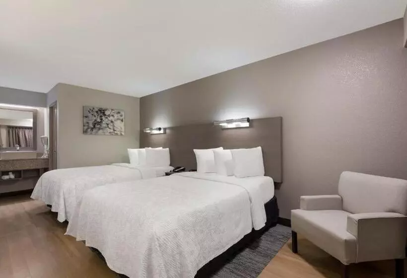 デラックスルーム, Red Roof Inn Plus+ Chicago   Naperville