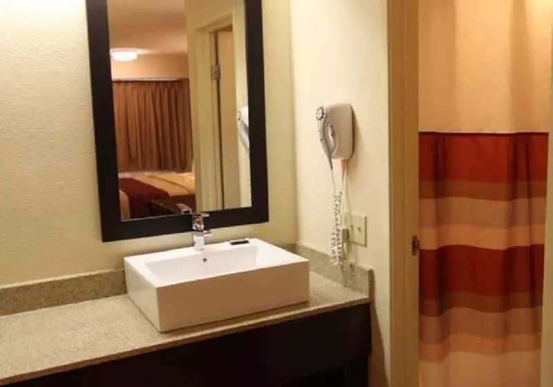 キングサイズベッドのスーペリアルーム, Red Roof Inn Washington, Pa