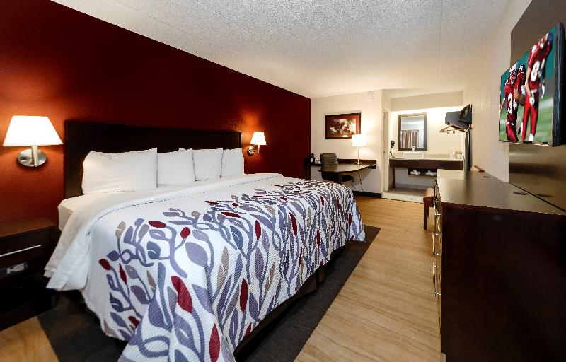 带大床的高级房间, Red Roof Inn Washington, Pa