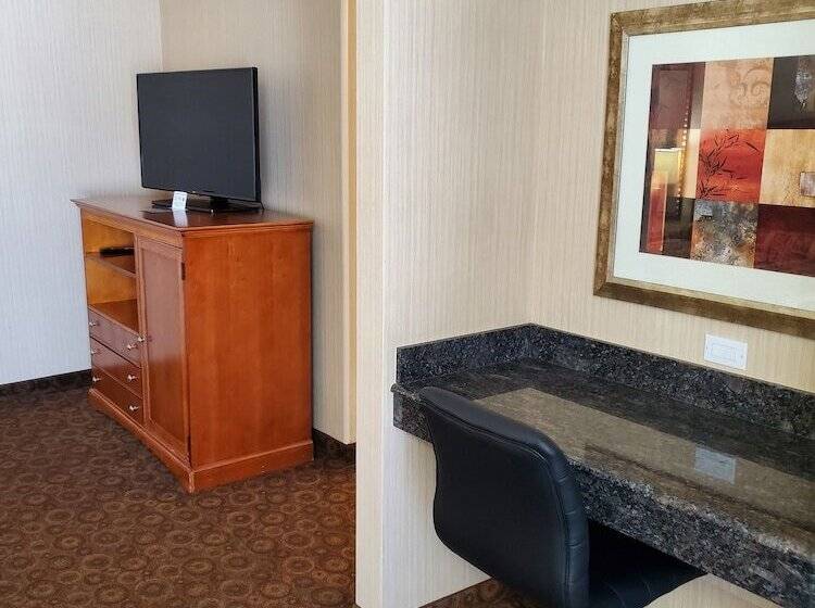 غرفة ديلوكس, Royal Pacific Motor Inn