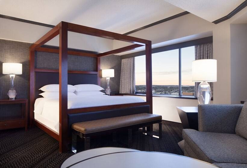 Полулюкс, Sheraton Anchorage
