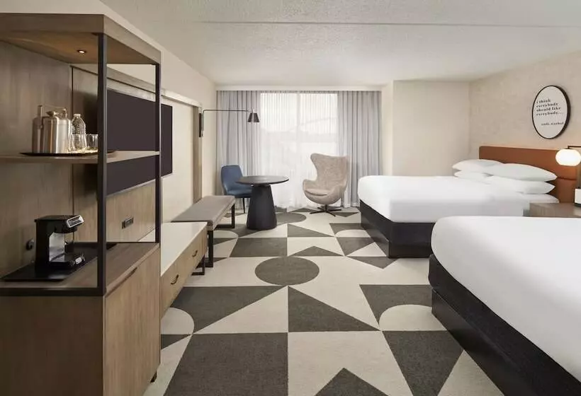 اتاق استاندارد با 2 تخت دوبل, Sheraton Pittsburgh Hotel At Station Square