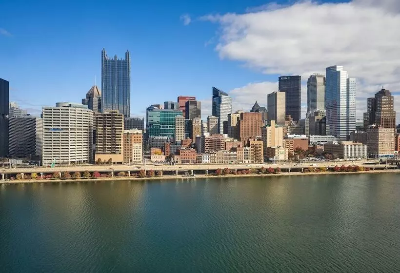 اتاق استاندارد با 2 تخت دوبل, Sheraton Pittsburgh Hotel At Station Square