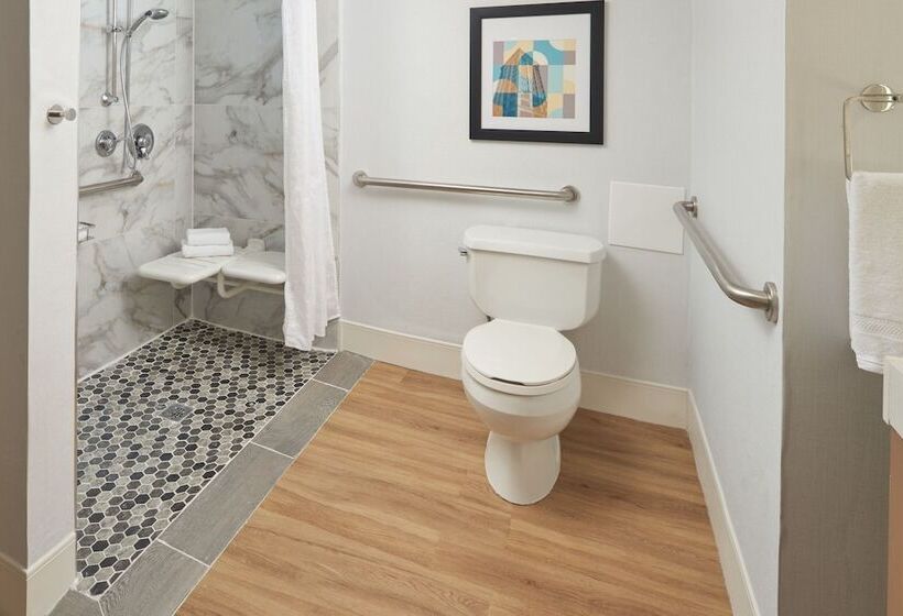 Президентский Люкс, Sheraton Pittsburgh Hotel At Station Square