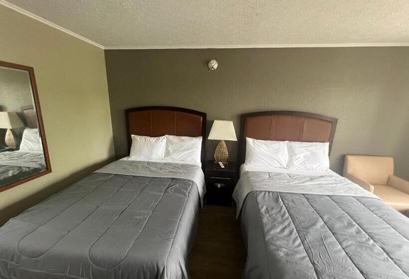 带2个双人床的标准工作室, Travel Inn Kingsport