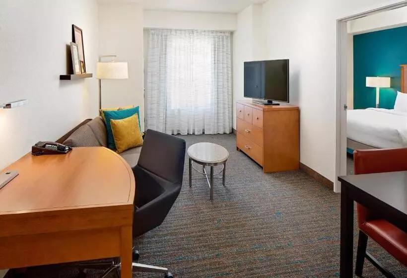 سوئیت با تخت بزرگ, Residence Inn Harrisburg Hershey
