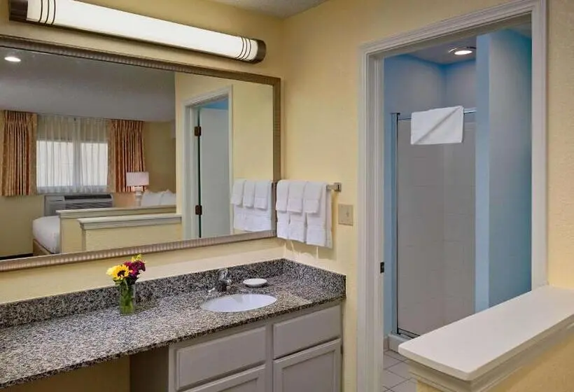 ２ベッドスイートルーム, Sonesta Simply Suites Memphis East Poplar Pike