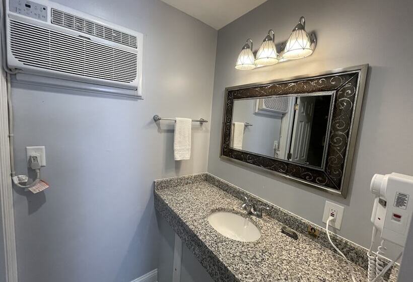 اتاق استاندارد با 2 تخت دوبل, Rio Motel And Suites