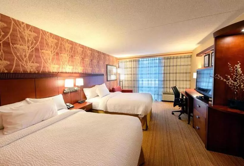 اتاق استاندارد با 2 تخت دوبل, Courtyard By Marriott Canton