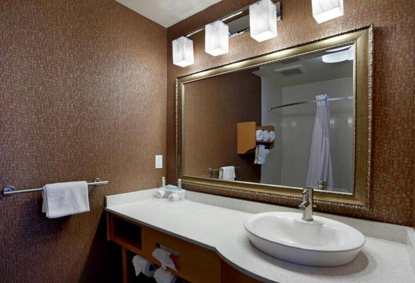 غرفة ديلوكس, Holiday Inn Express Monterey   Cannery Row, An Ihg