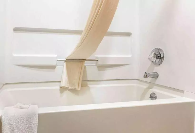 スイート, Quality Inn & Suites Miamisburg  Dayton South