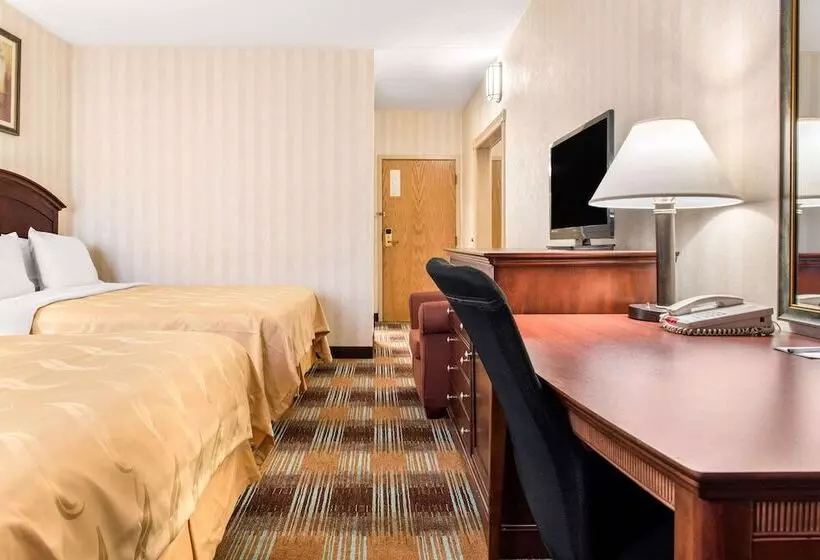 スイート, Quality Inn & Suites Miamisburg  Dayton South