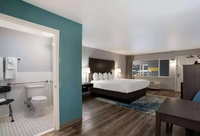 Standard-invahuone King-vuode, Richland Riverfront Hotel, Ascend Hotel Collection