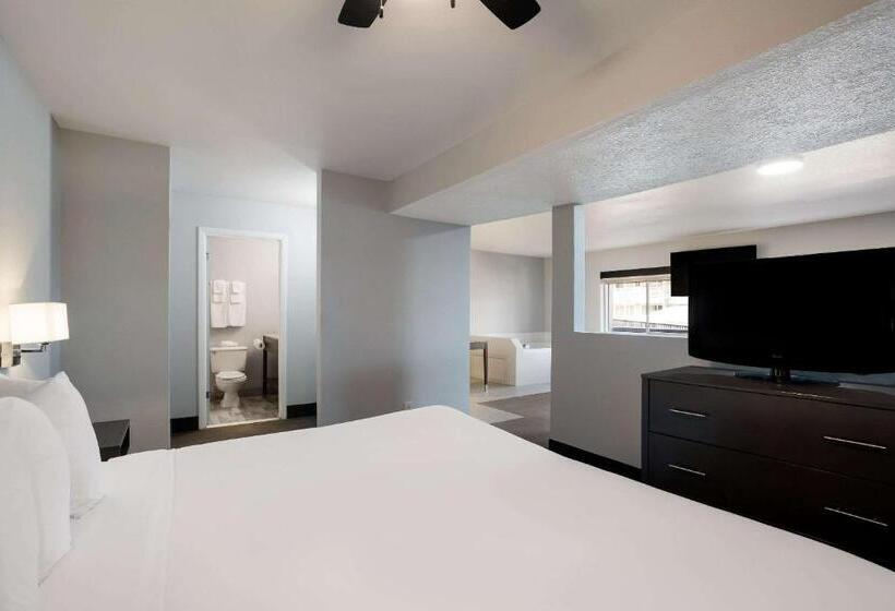 جناح سرير كينج, Richland Riverfront Hotel, Ascend Hotel Collection