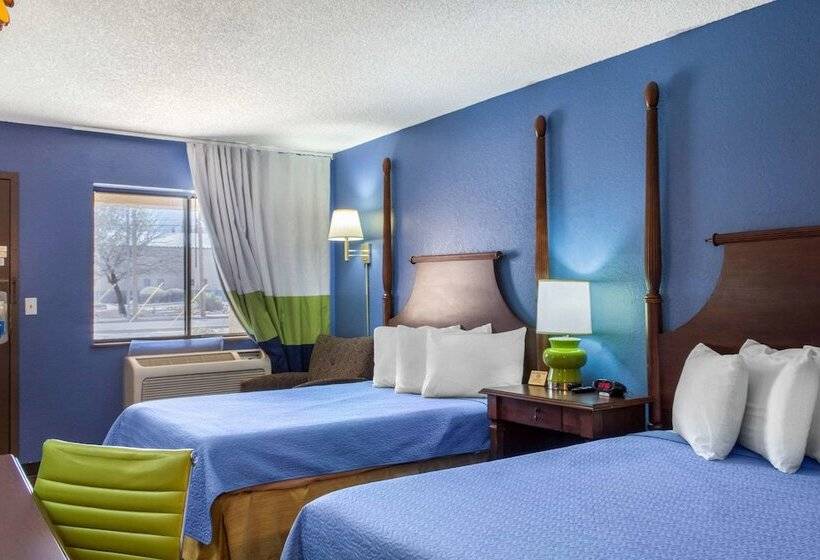 غرفه قياسيه سريرين مزدوجين, Rodeway Inn Near Ft Huachuca