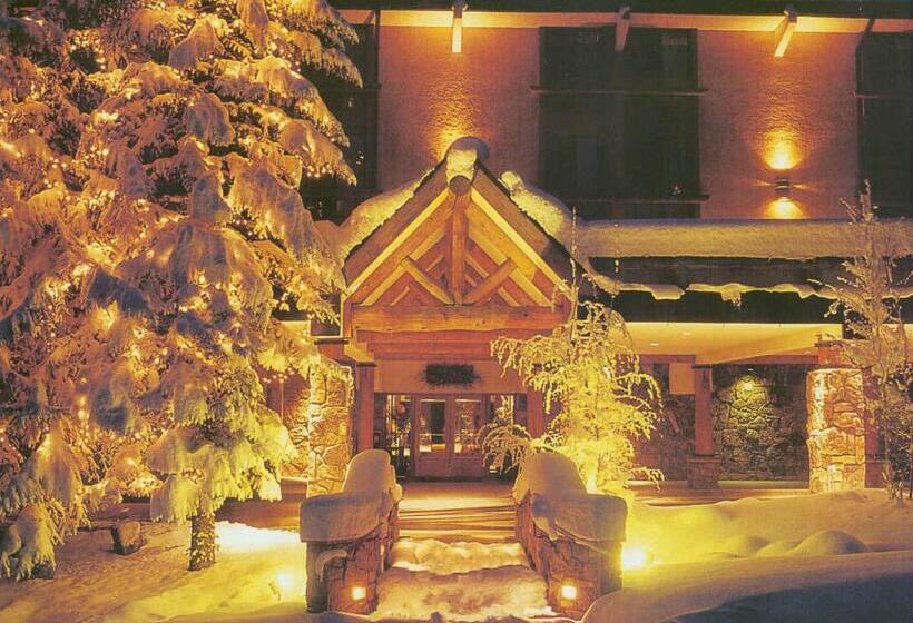 带山景的复式房间, Stonebridge Inn